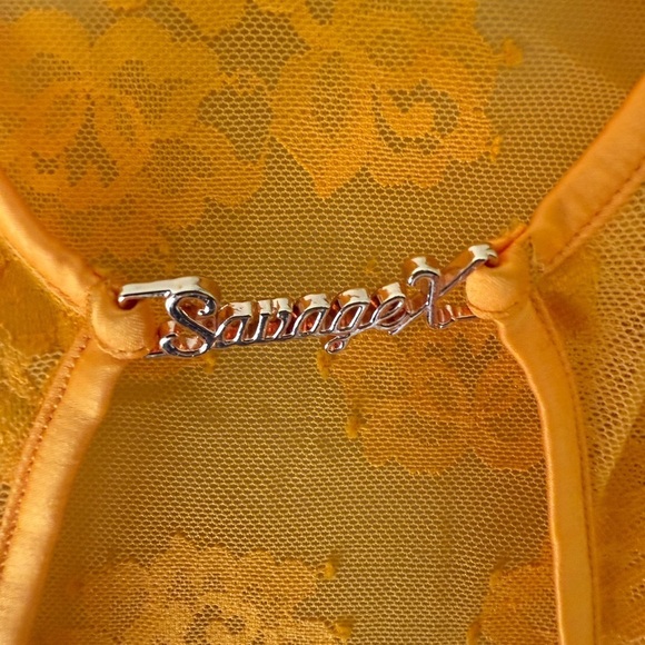 Savage x Fenty Strap Up Long-Sleeve Lace Slip Yellow Amber XS - Picture 8 of 11